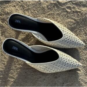 RARE!!! ZARA Woven Heeled Mules NWT